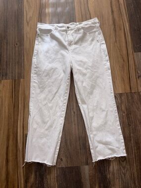 Women's White High-Rise Crop Straight Leg Jeans 26" Inseam